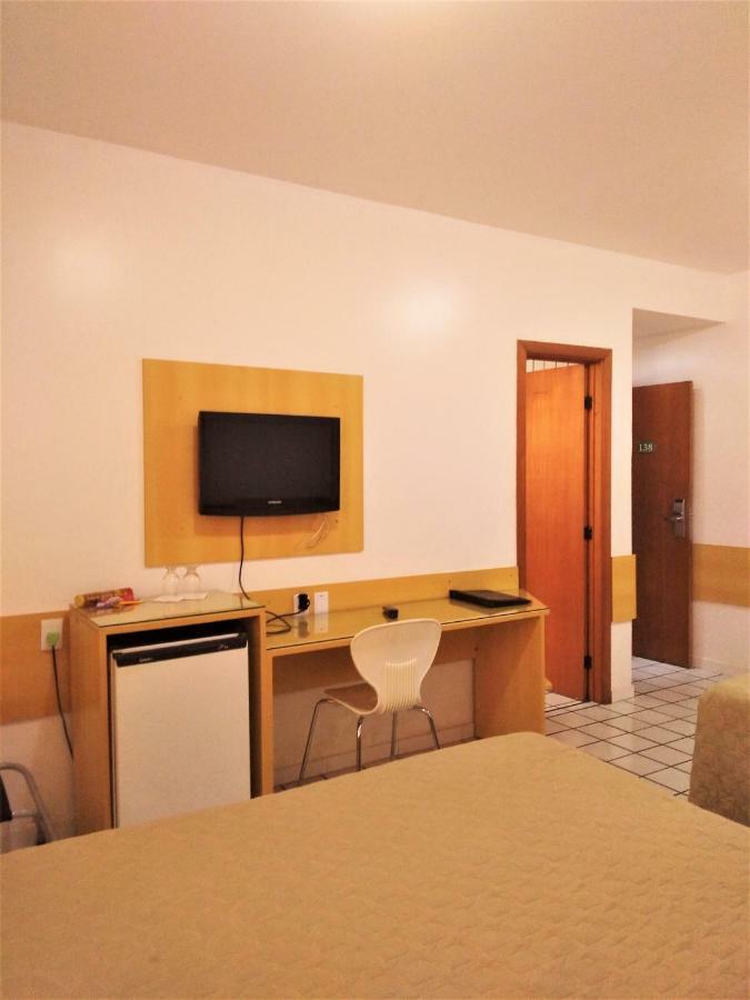 Hotel Rio Parnaiba Floriano  ภายนอก รูปภาพ